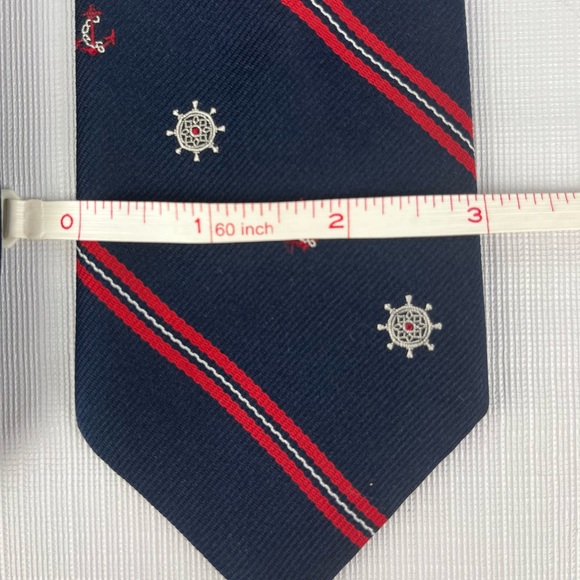 VINTAGE Watch Hill By Berkley Neck Tie Mens Necktie NAUTICAL Red/White/Blue 3x58 - Picture 8 of 8